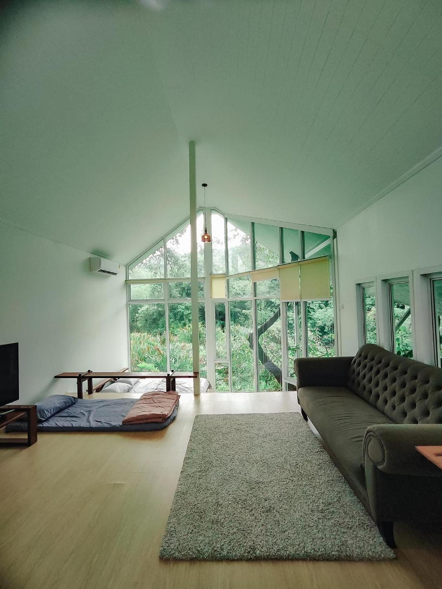 Royal Mountain View Villa Ratchaburi Exterior photo