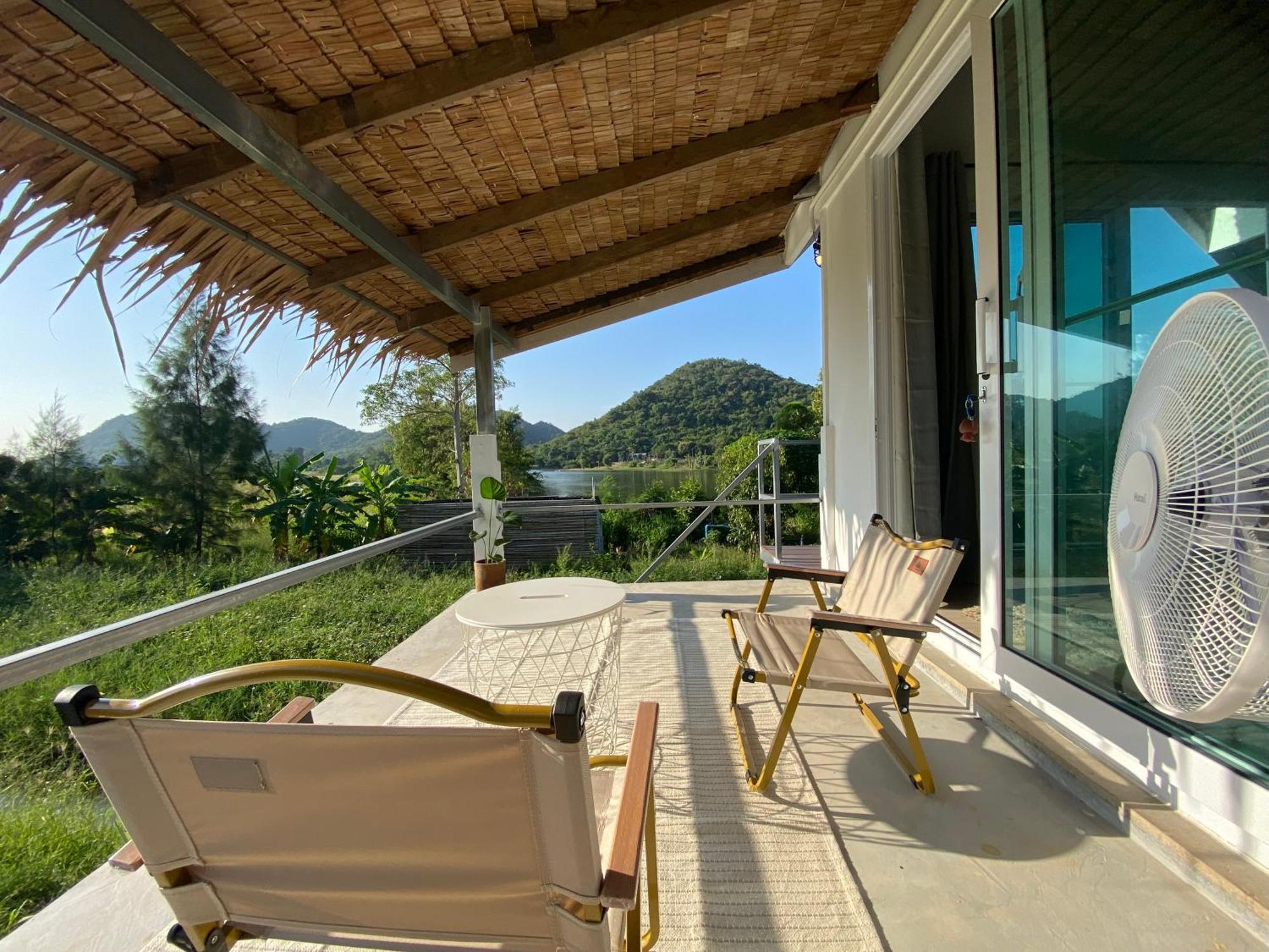 Royal Mountain View Villa Ratchaburi Exterior photo